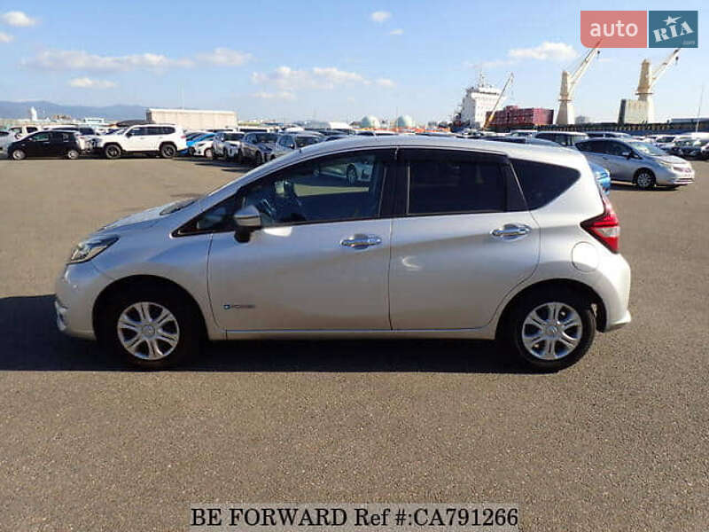 Хетчбек Nissan Note 2020 в Києві фото 2 Хетчбек Nissan Note 2020 в Києві