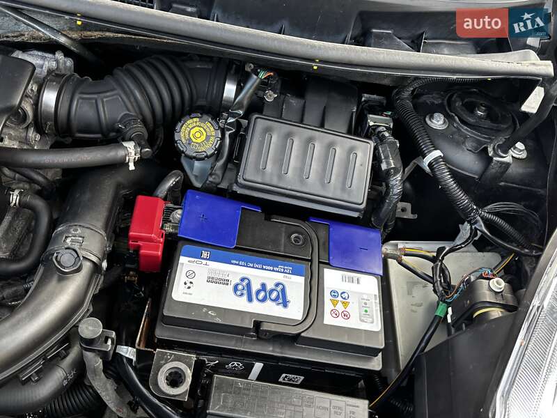 Хэтчбек Nissan Note 2007 в Дрогобыче фото 115 Хэтчбек Nissan Note 2007 в Дрогобыче