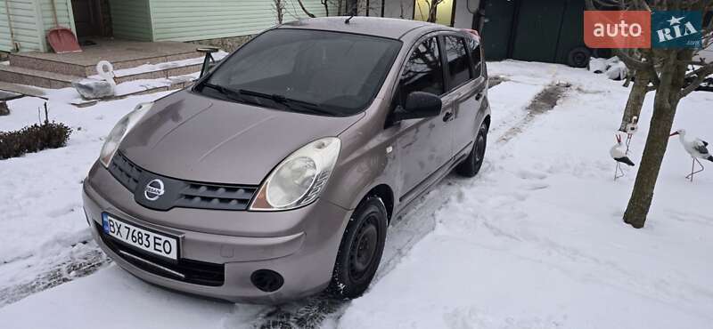 Хэтчбек Nissan Note 2007 в Каменец-Подольском