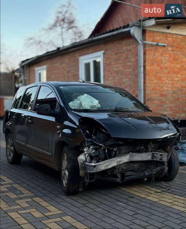 Хетчбек Nissan Note 2007 в Житомирі