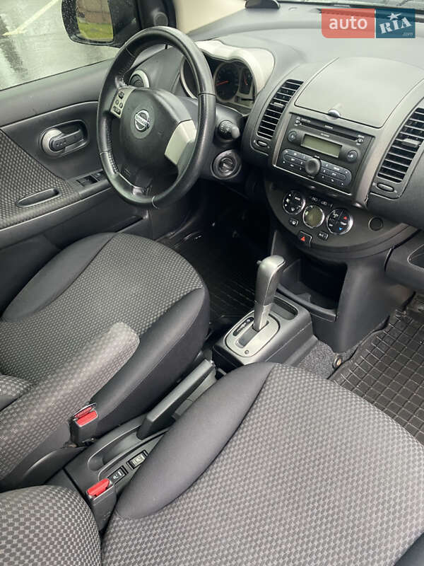 Хэтчбек Nissan Note 2006 в Чернигове