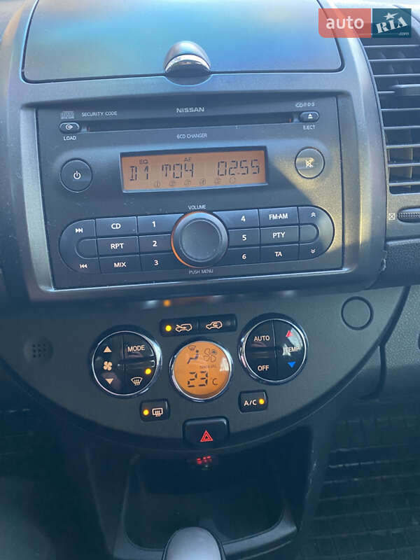 Хэтчбек Nissan Note 2006 в Чернигове