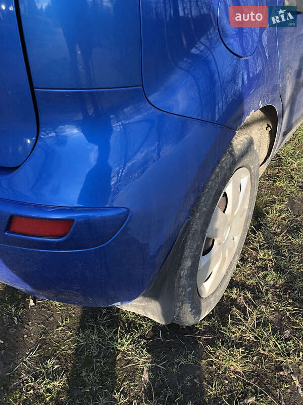 Хэтчбек Nissan Note 2008 в Львове