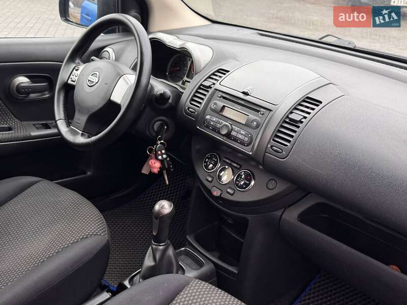 Хэтчбек Nissan Note 2006 в Запорожье