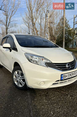 Хетчбек Nissan Note 2013 в Білгороді-Дністровському