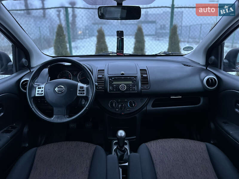 Хэтчбек Nissan Note 2010 в Виннице