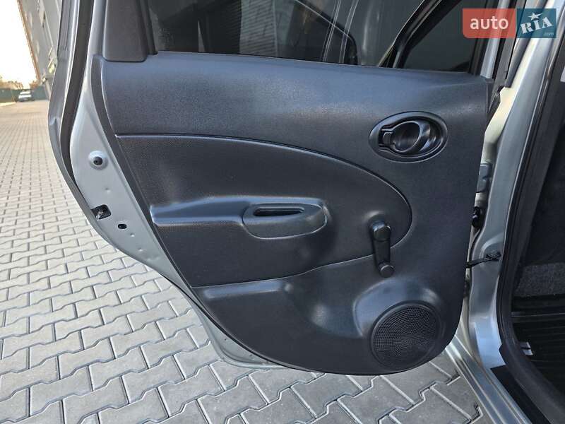 Хэтчбек Nissan Note 2014 в Хмельницком