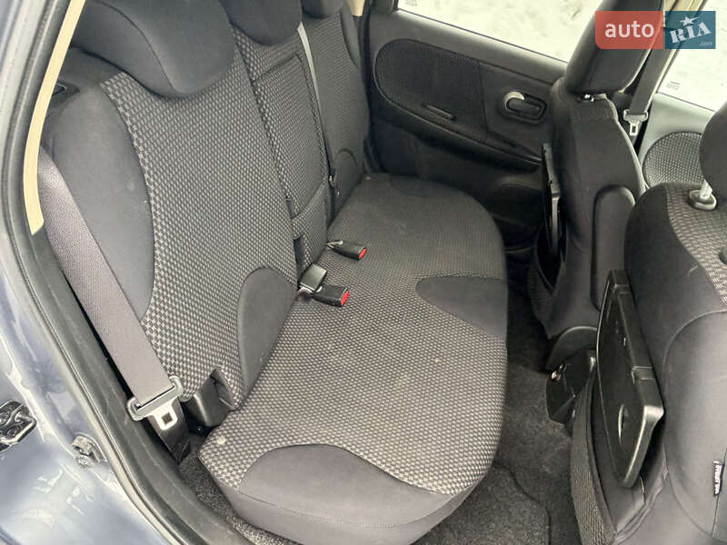 Хэтчбек Nissan Note 2008 в Луцке