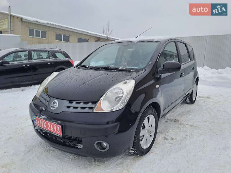 Хэтчбек Nissan Note 2006 в Славуте