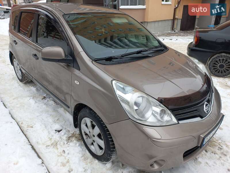 Хэтчбек Nissan Note 2012 в Тернополе фото 2 Хэтчбек Nissan Note 2012 в Тернополе