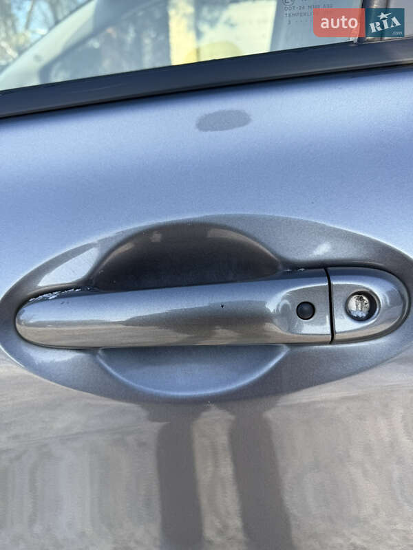 Хэтчбек Nissan Note 2013 в Луцке