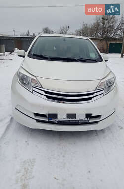 Хэтчбек Nissan Note 2012 в Кропивницком
