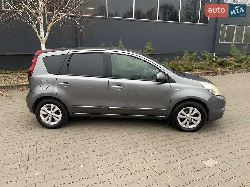 Хэтчбек Nissan Note 2011 в Белой Церкви