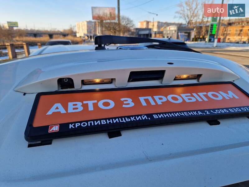 Хетчбек Nissan Note 2012 в Кропивницькому