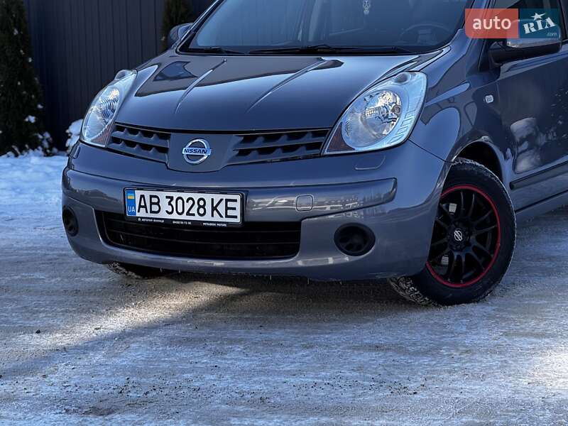 Хэтчбек Nissan Note 2008 в Виннице