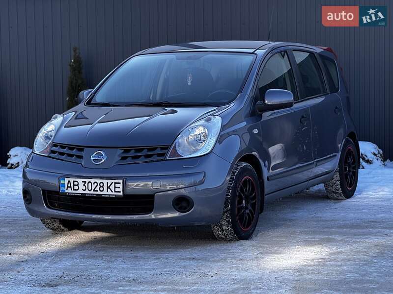 Хэтчбек Nissan Note 2008 в Виннице