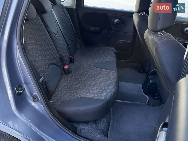 Хэтчбек Nissan Note 2008 в Виннице