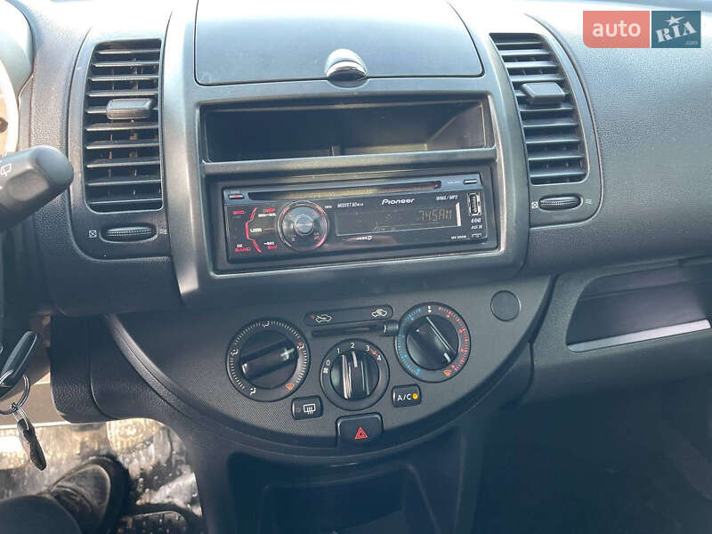 Хетчбек Nissan Note 2008 в Полтаві