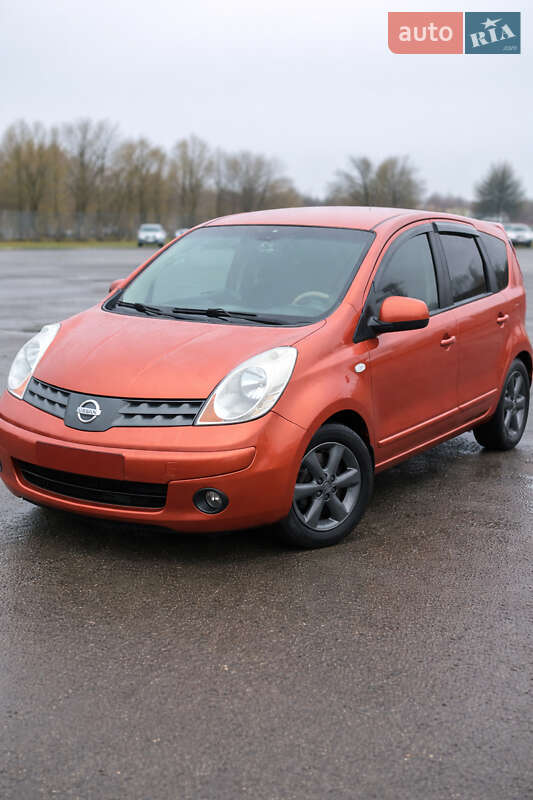 2008 Nissan Note, VIN SJNFCAE11U1251266:plate — фото 1 (autoria)