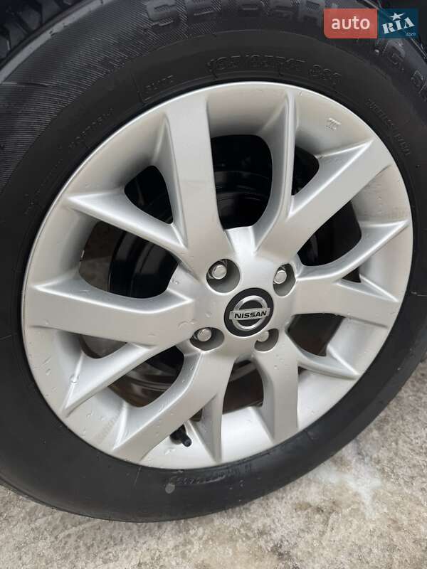 Хэтчбек Nissan Note 2019 в Киеве фото 21 Хэтчбек Nissan Note 2019 в Киеве