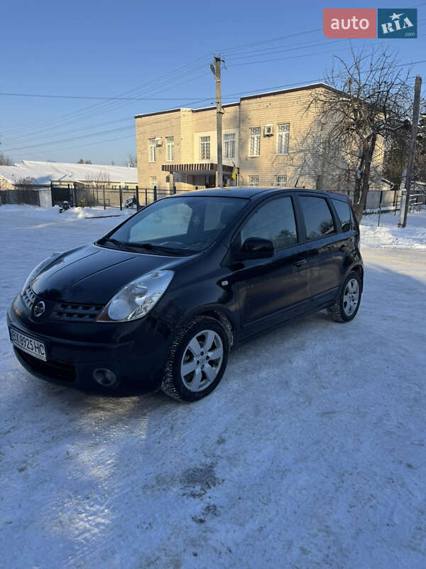 Хэтчбек Nissan Note 2007 в Красилове фото 2 Хэтчбек Nissan Note 2007 в Красилове