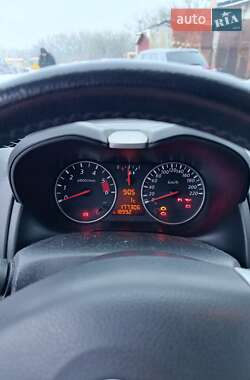 Хэтчбек Nissan Note 2012 в Ровно