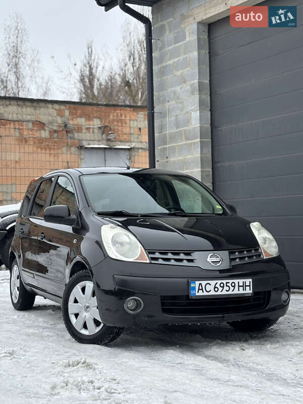 2006 Nissan Note, VIN SJNFCAE11U1102242:plate — фото 1 (autoria)