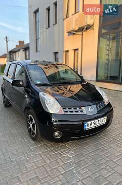Хэтчбек Nissan Note 2006 в Киеве