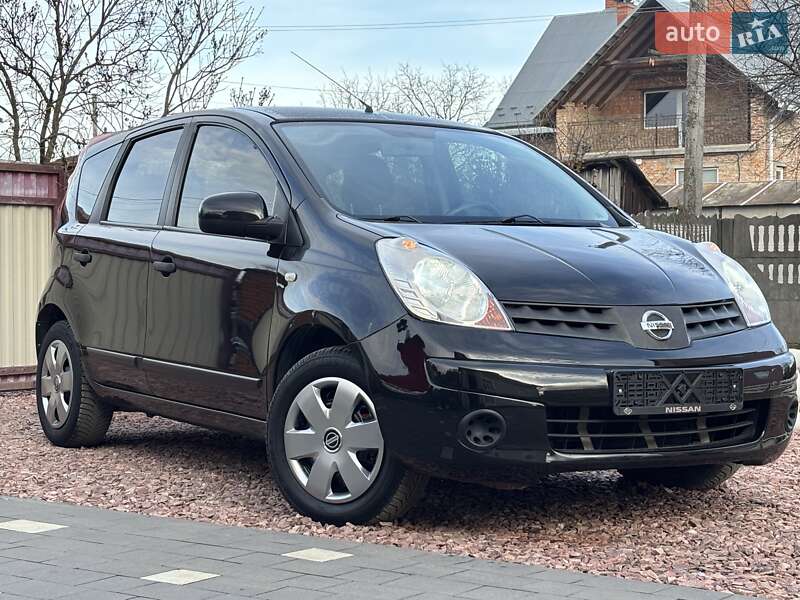 Хетчбек Nissan Note 2007 в Дрогобичі