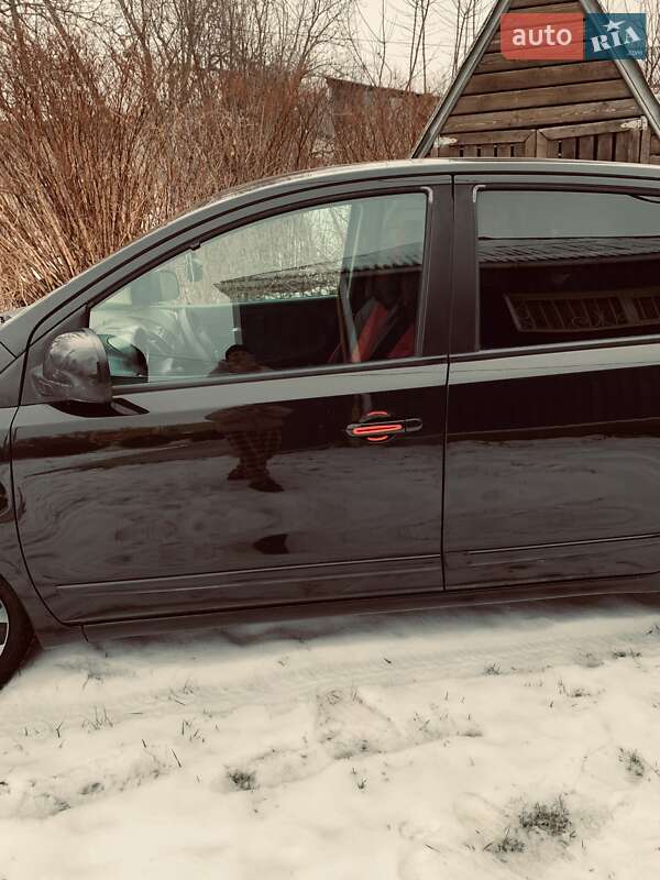 Хетчбек Nissan Note 2007 в Бару