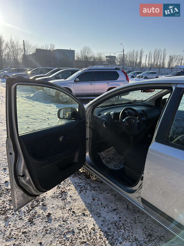 Хэтчбек Nissan Note 2007 в Черкассах