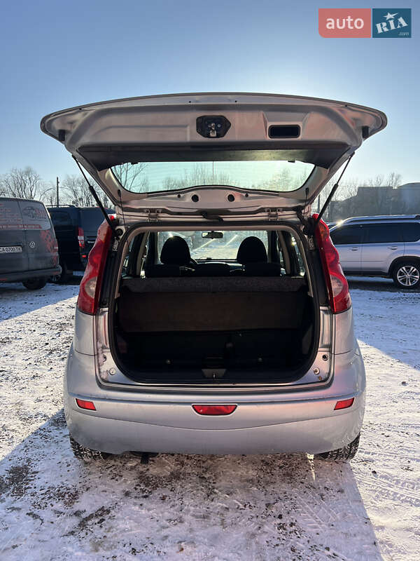 Хэтчбек Nissan Note 2007 в Черкассах