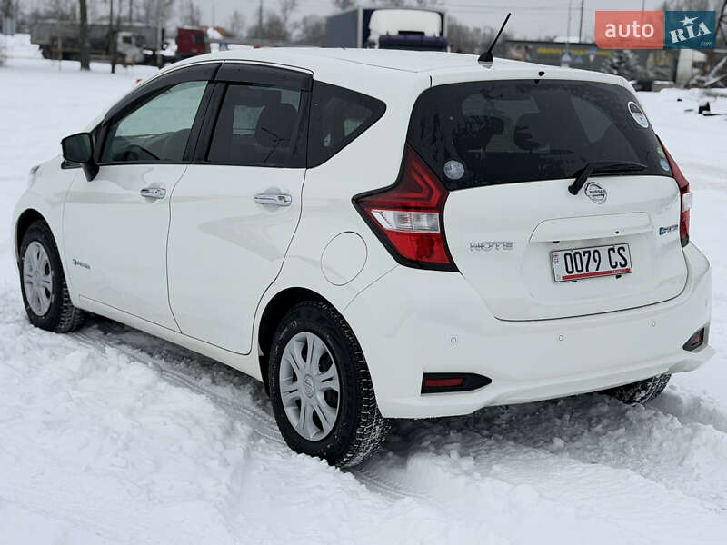 Хетчбек Nissan Note 2017 в Києві