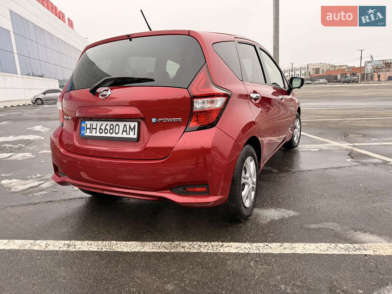Хэтчбек Nissan Note 2018 в Одессе
