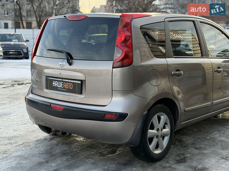 Хетчбек Nissan Note 2006 в Шептицькому