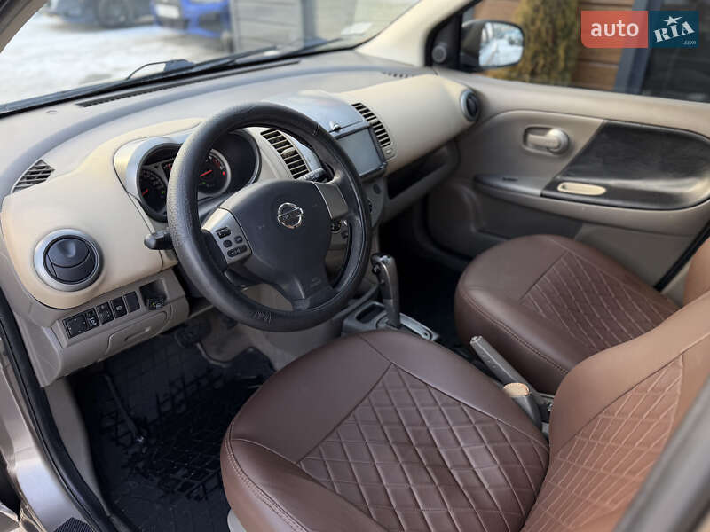 Хетчбек Nissan Note 2006 в Шептицькому