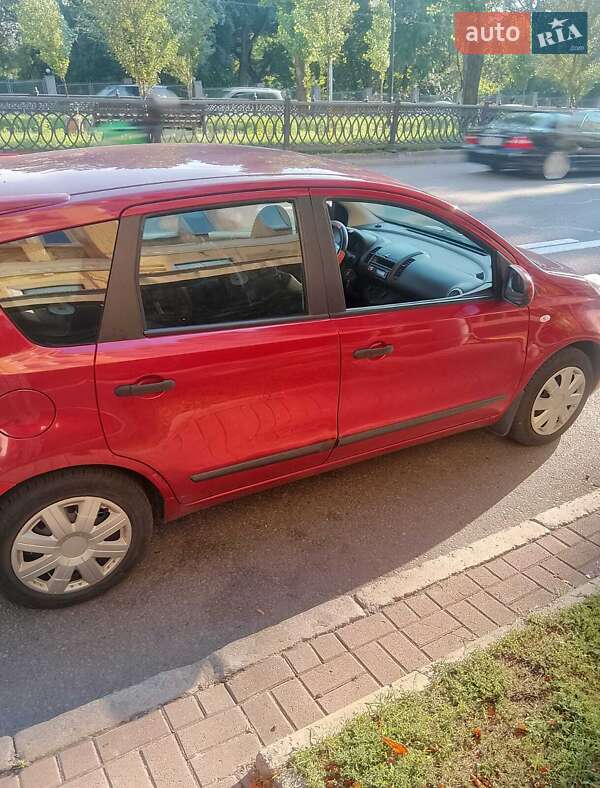 Хэтчбек Nissan Note 2012 в Киеве фото 5 Хэтчбек Nissan Note 2012 в Киеве