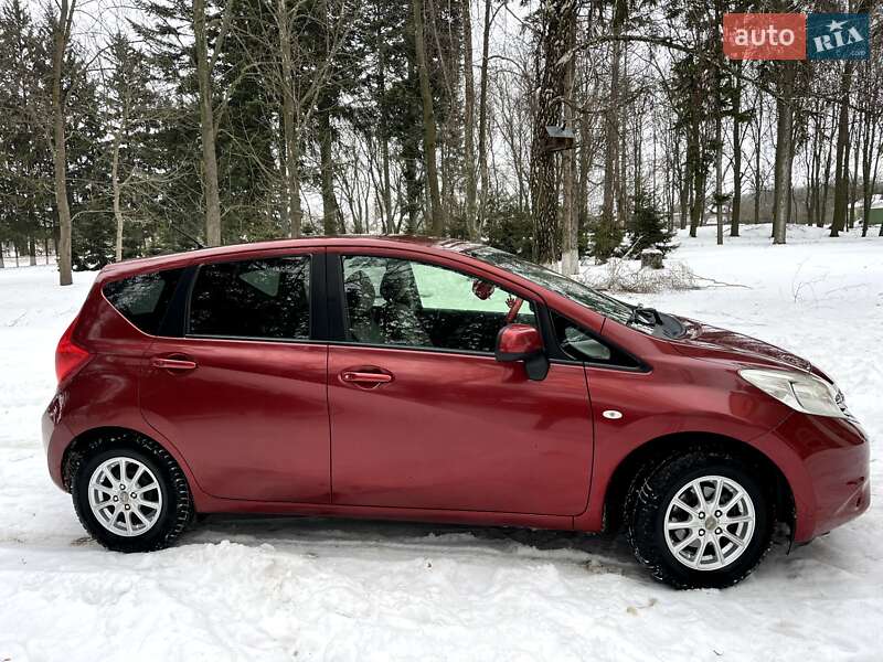 Хэтчбек Nissan Note 2013 в Немирове фото 9 Хэтчбек Nissan Note 2013 в Немирове