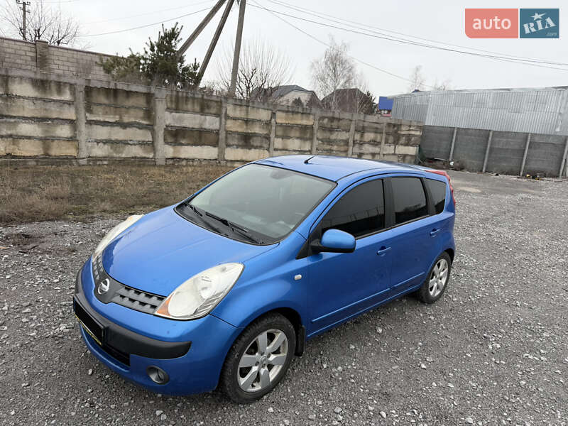 Хэтчбек Nissan Note 2006 в Каменском фото 2 Хэтчбек Nissan Note 2006 в Каменском