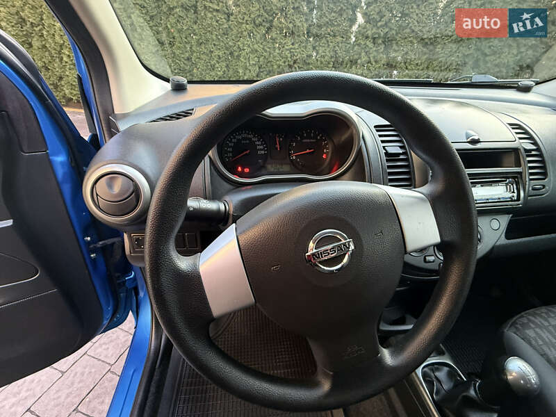 Хэтчбек Nissan Note 2008 в Львове фото 33 Хэтчбек Nissan Note 2008 в Львове