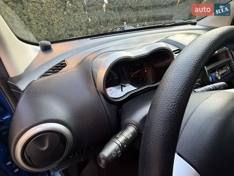 Хэтчбек Nissan Note 2008 в Львове фото 34 Хэтчбек Nissan Note 2008 в Львове