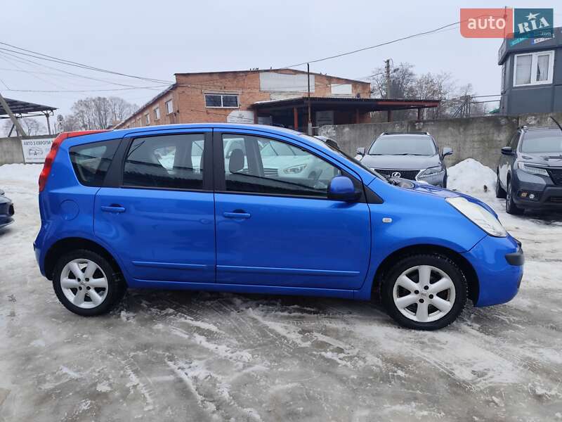 Хэтчбек Nissan Note 2006 в Чернигове