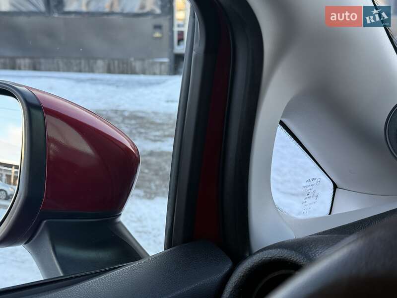 Хэтчбек Nissan Note 2017 в Виннице фото 30 Хэтчбек Nissan Note 2017 в Виннице