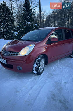 Хэтчбек Nissan Note 2008 в Коломые