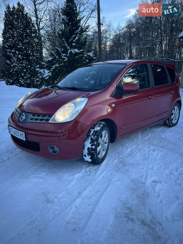 Хэтчбек Nissan Note 2008 в Коломые