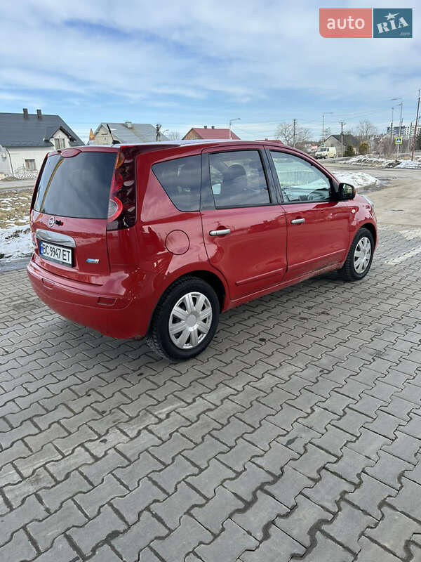 Хетчбек Nissan Note 2012 в Городку фото 4 Хетчбек Nissan Note 2012 в Городку