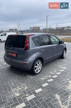 Хэтчбек Nissan Note 2011 в Кропивницком