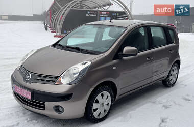 Хэтчбек Nissan Note 2006 в Полтаве