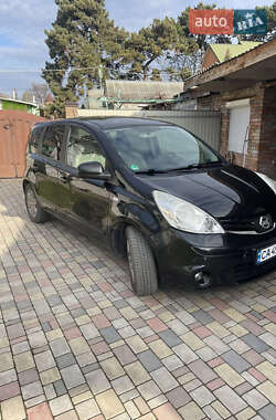 Хэтчбек Nissan Note 2009 в Умани