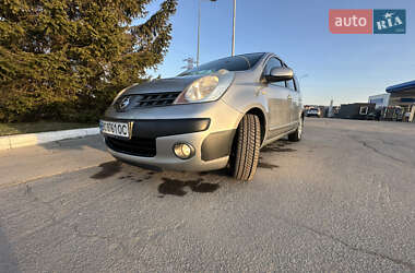 Хетчбек Nissan Note 2006 в Дрогобичі